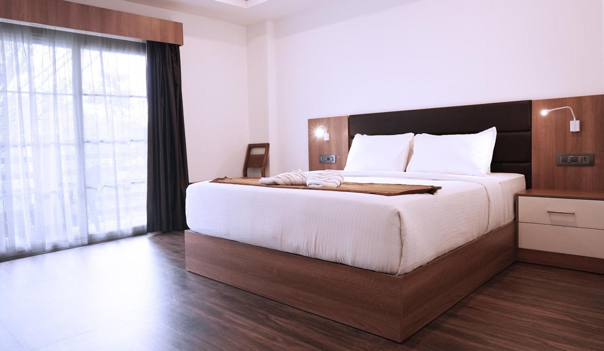 Misty Garden Resort And Spa 蒙纳 外观 照片